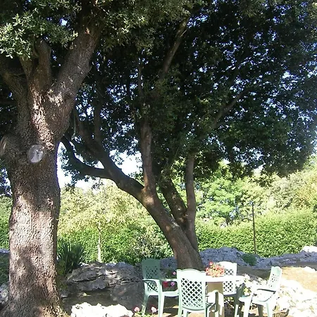 La Encina Hotel *