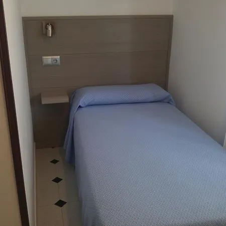 La Encina Celorio Parking